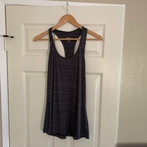 2XU Heather Grey Womens Tank Top